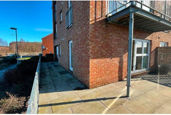 2 Bedroom Flat To Rent In , Ellerslie Path, G14