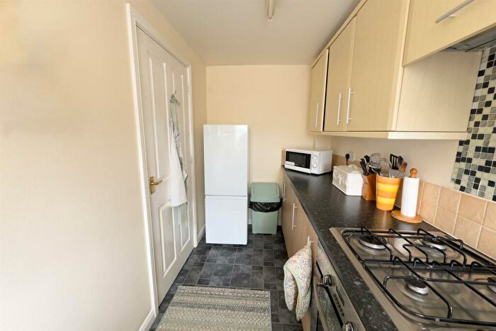 2 Bedroom Town House For Sale In Summer Fields Drive, Midway, Swadlincote, DE11
