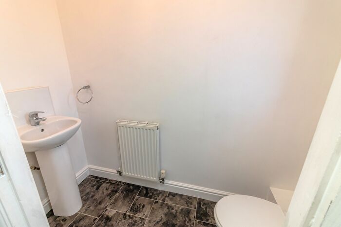 4 Bedroom Town House To Rent In Old Crown Gardens, Great Houghton, Barnsley, S72