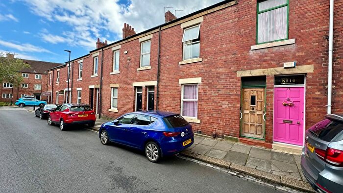 2 Bedroom Flat To Rent In Field Street, Newcastle Upon Tyne, Tyne And Wear, NE3
