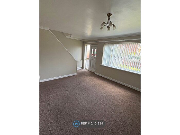 3 Bedroom Semi-Detached House To Rent In Ivy Road, Doncaster, DN8
