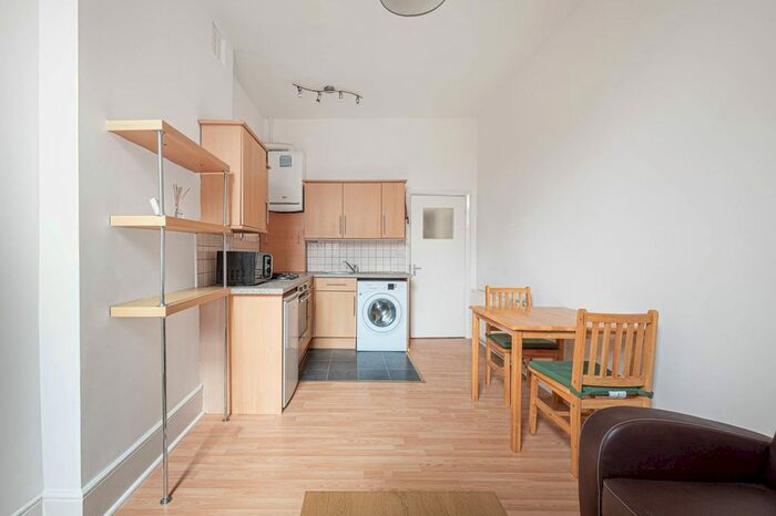 1 Bedroom Flat To Rent In Fordwych Road, West Hampstead, London, NW2