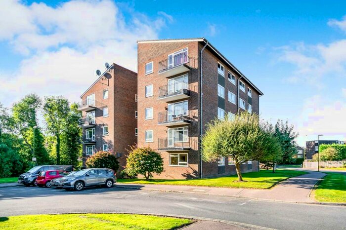 2 Bedroom Apartment To Rent In Ayshe Court Drive, Horsham, RH13