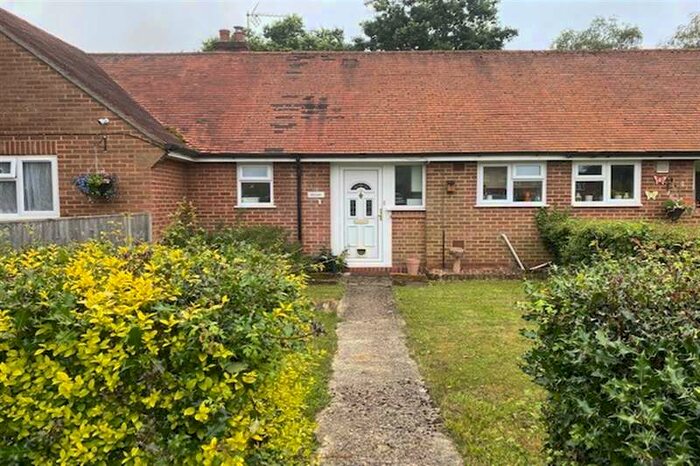 1 Bedroom Bungalow To Rent In Mortimer West End, Nr Reading, RG7
