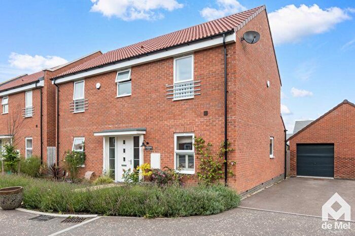 4 Bedroom Detached House For Sale In Withington Close, Cheltenham, GL52