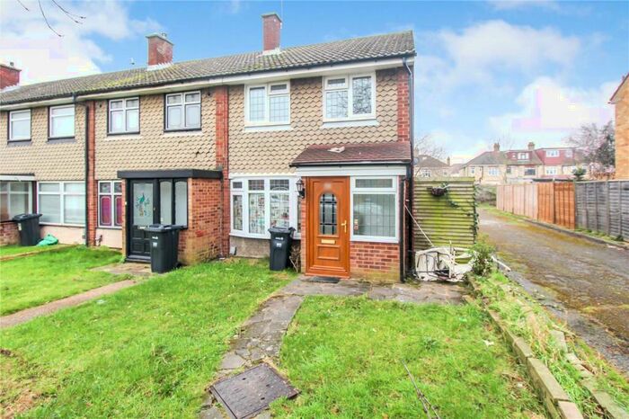 3 Bedroom End Of Terrace House To Rent In Shepherds Close, Chadwell Heath, RM6