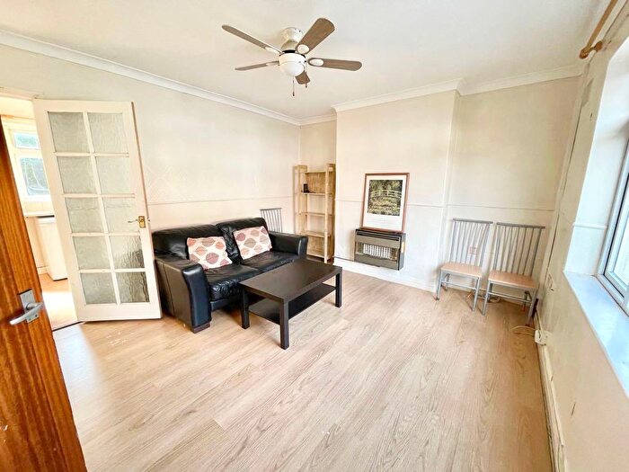 2 Bedroom Terraced House To Rent In Austrey Avenue, Nottingham, NG9