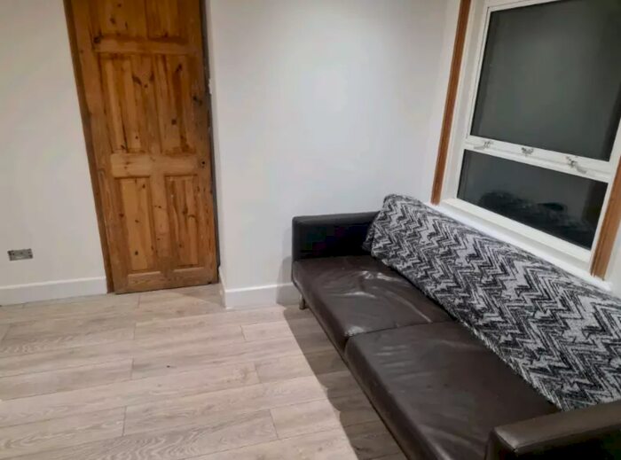 1 Bedroom Flat To Rent In Lansdowne Hill, London SE27