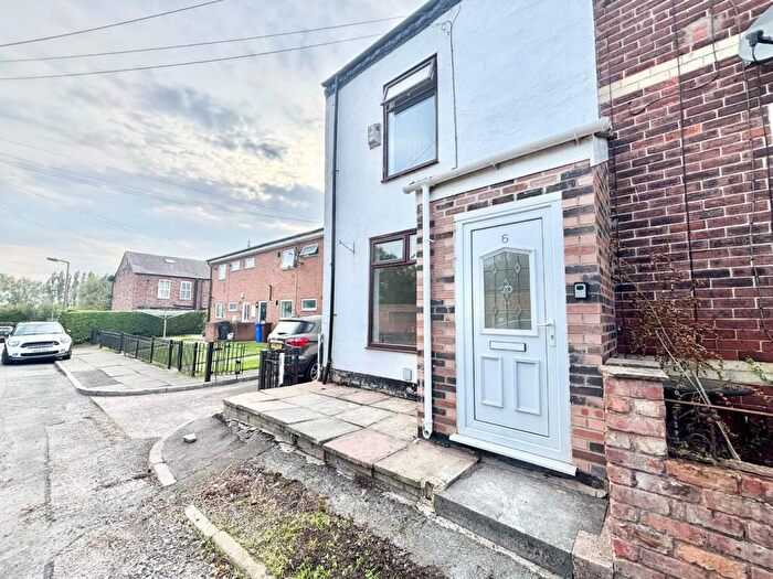 3 Bedroom Semi-Detached House To Rent In Carr Street, Swinton, Salford, M27