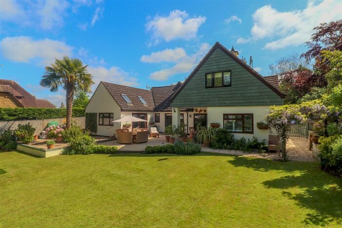 5 Bedroom Detached House For Sale In The Clock House, Stapley Lane, Ropley, Alresford, SO24