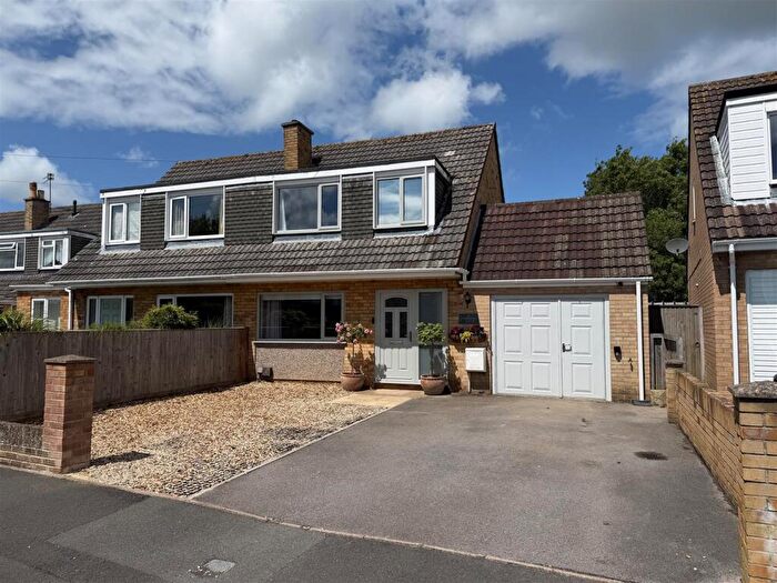 3 Bedroom Semi-Detached House For Sale In Waterside Way, Westfield, BA3