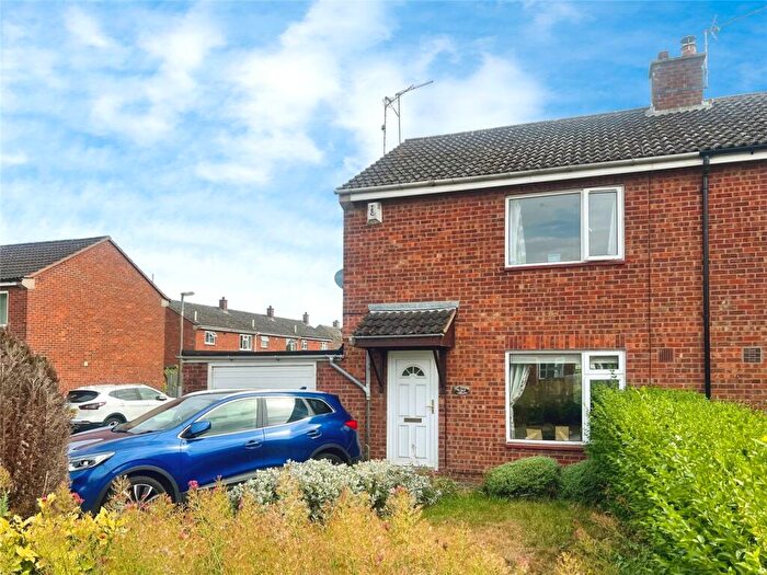 2 Bedroom Semi-Detached House For Sale In Nairn Road, Stamford, Lincolnshire, PE9