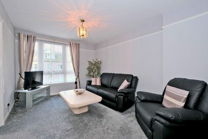 2 Bedroom Flat To Rent In Charlotte Apartments, City Centre, Aberdeen, AB25