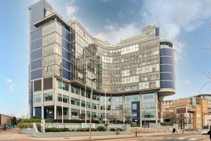 4 Bedroom Flat To Rent In Lombard Road, Battersea, SW11