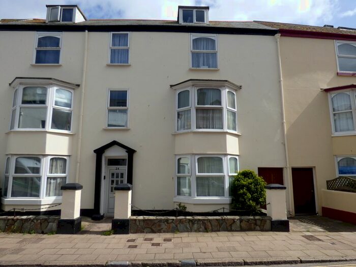 1 Bedroom Flat To Rent In Northumberland Place, Teignmouth, TQ14
