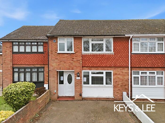 3 Bedroom Terraced House To Rent In Oates Road, Romford, RM5