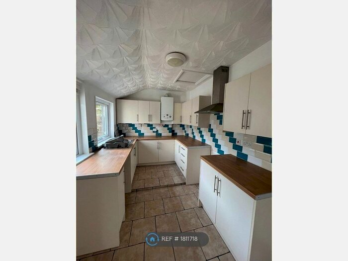 2 Bedroom Terraced House To Rent In Maple Terrace, Abercwmboi, Aberdare, CF44