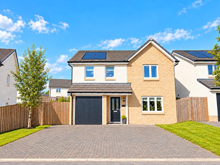 4 Bedroom Detached House For Sale In Skylark Gardens, Cambuslang, Glasgow, G72