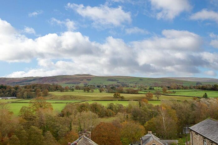 2 Bedroom Apartment For Sale In The Old Tannery, Kirkby Lonsdale, LA6