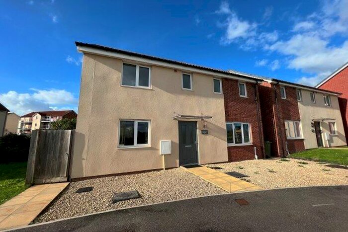 4 Bedroom Property To Rent In Myrtlebury Way, Exeter, EX1