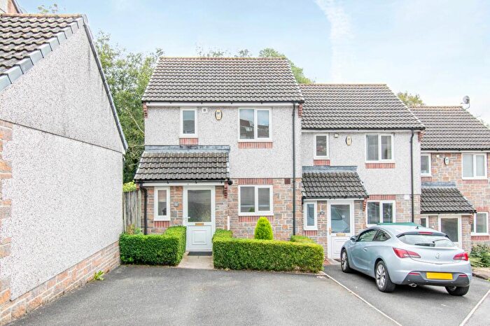 3 Bedroom Semi-Detached House To Rent In Oaklands Road, Liskeard, PL14