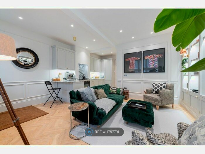 2 Bedroom Flat To Rent In Cologne Road, London, SW11