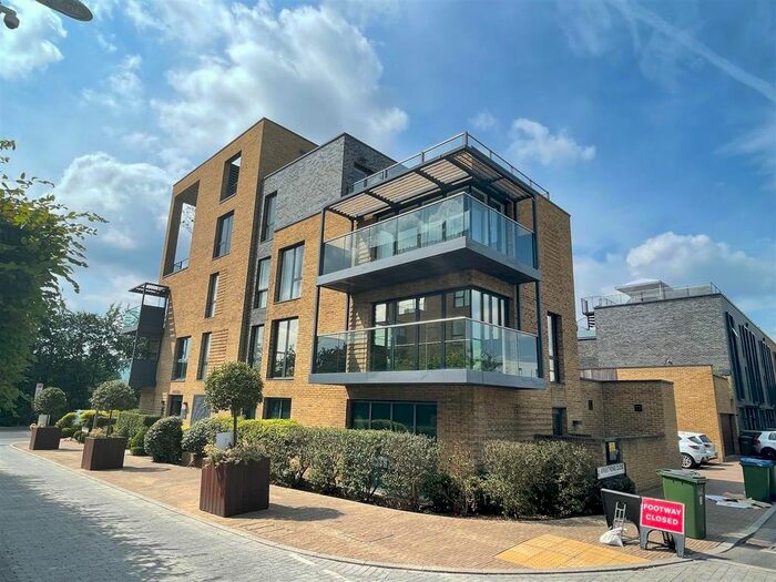 4 Bedroom End Of Terrace House To Rent In Handley Drive, Blackheath, London, SE3