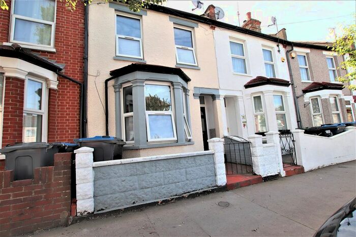 2 Bedroom Terraced House To Rent In Fairholme Road, Croydon, CR0