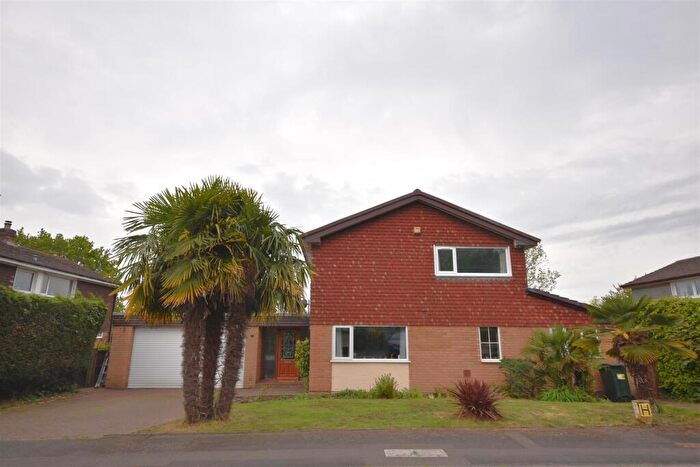 4 Bedroom Detached House For Sale In Hill Close, Ness, Neston, CH64
