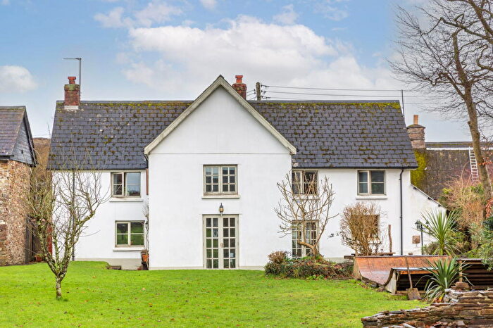 4 Bedroom Detached House For Sale In Dolton, North Devon, EX19