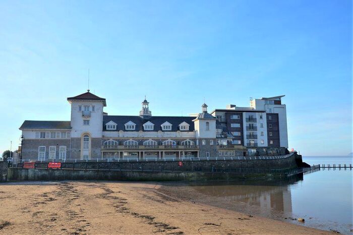 2 Bedroom Apartment To Rent In Knightstone Causeway, Weston-Super-Mare, BS23