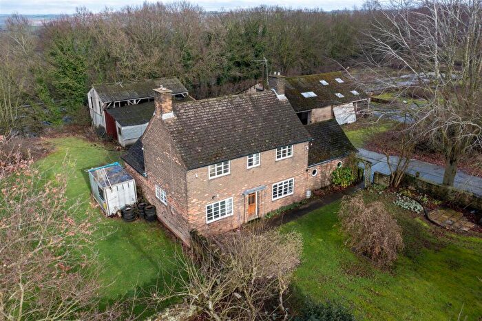 4 Bedroom Farm House For Sale In Smithy Farm, Mansfield Road, Heath, S44
