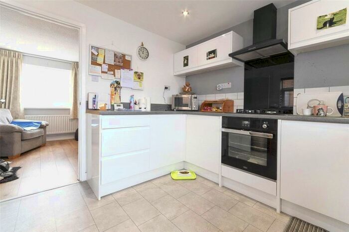 2 Bedroom Bungalow For Sale In Glebe Road, Biggleswade, Bedfordshire, SG18