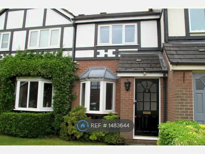2 Bedroom Terraced House To Rent In Ascot Close, Macclesfield, SK10
