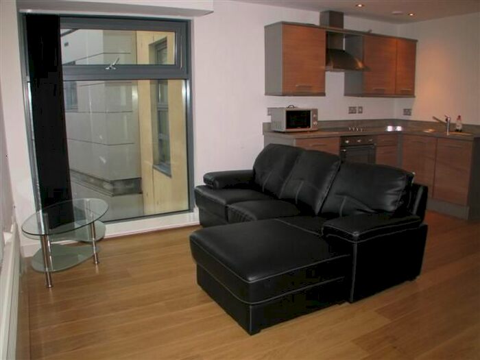 Studio To Rent In Hunslet Road, Hunslet, Leeds, LS10