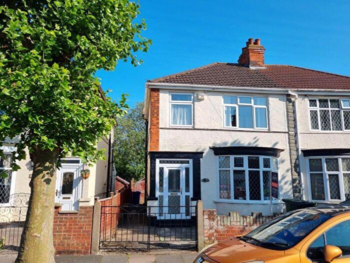 3 Bedroom Semi-Detached House For Sale In Reynolds Street, Cleethorpes, DN35
