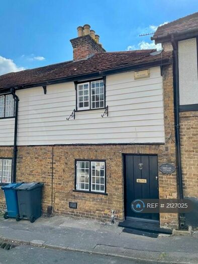2 Bedroom Terraced House To Rent In Green Lane Cottages, Stanmore, HA7
