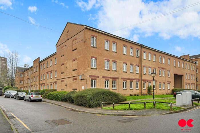 1 Bedroom Flat To Rent In Kidman Close, Gidea Park, RM2