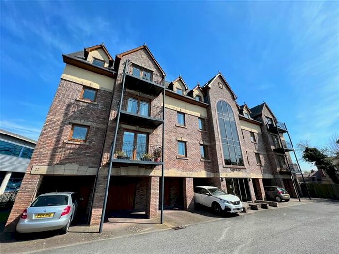 2 Bedroom Flat To Rent In Reiver Court, Carlisle, Oae, CA3