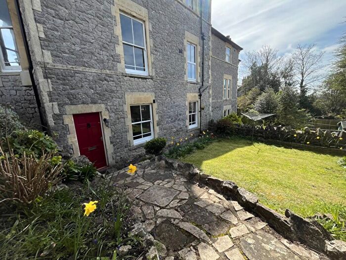 2 Bedroom Flat To Rent In Grove Park Road, Weston-super-Mare, BS23