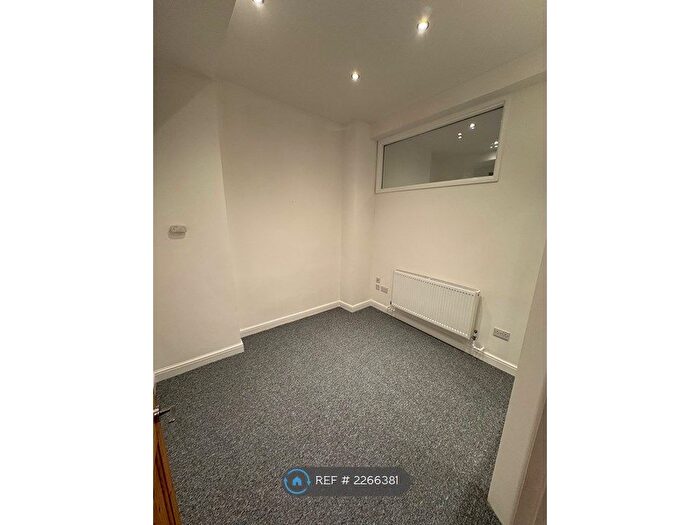 1 Bedroom Flat To Rent In Tavistock Place, Plymouth, PL4