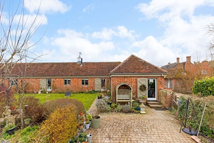 3 Bedroom Barn Conversion To Rent In Park Lane, Stanford In The Vale, Faringdon, SN7
