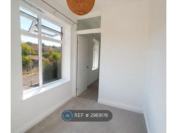 1 Bedroom Flat To Rent In Addison Road, Sarisbury Green, Southampton, SO31