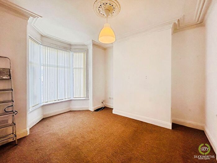 3 Bedroom End Terrace House For Sale In Westgate, Burnley, BB11