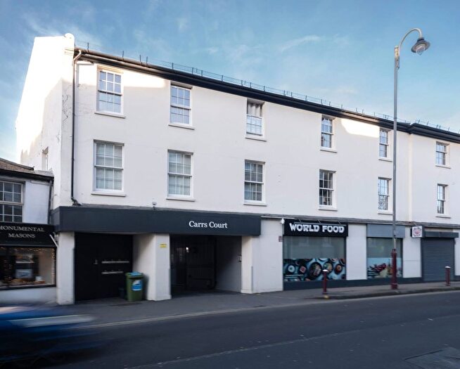 2 Bedroom Flat To Rent In Crescent Road, Tunbridge Wells, Kent, TN1