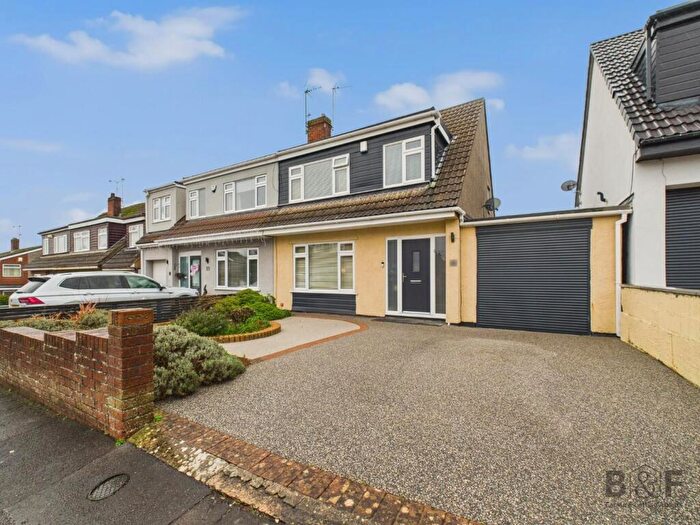 3 Bedroom Semi Detached House For Sale In Sutherland Avenue, Downend, BS16