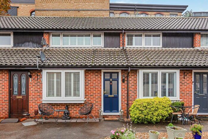 1 Bedroom Terraced House For Sale In Oddfellows Court, Hertford, SG14