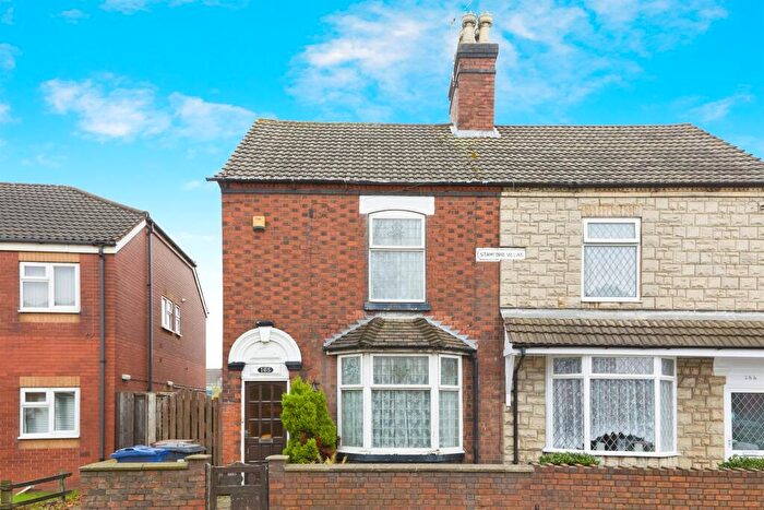 3 Bedroom Semi-Detached House For Sale In Horninglow Road, Burton-On-Trent, DE14