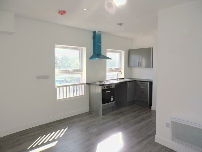 Flat To Rent In Main Street, Bulwell, Nottingham, NG6