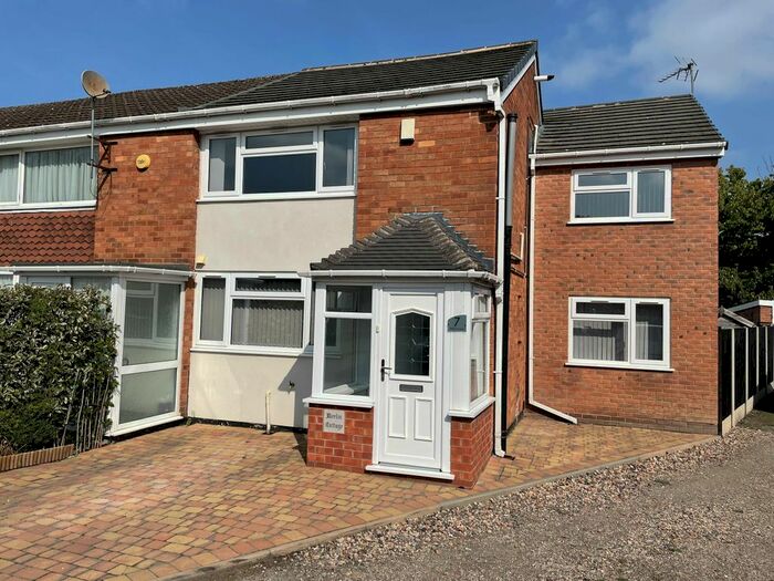 3 Bedroom End Of Terrace House To Rent In Bellamy Close, Shirley, Solihull, West Midlands, B90